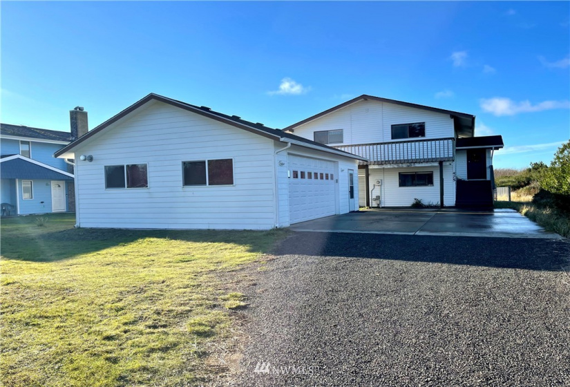425 Ocean Shores, Ocean Shores, Washington 98569, 4 Bedrooms Bedrooms, ,1 BathroomBathrooms,Residential,For Sale,1,Ocean Shores,NWM1871591