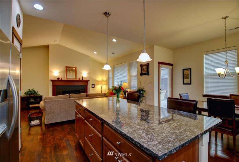 926 Chestnut, Mount Vernon, Washington 98274, 3 Bedrooms Bedrooms, ,1 BathroomBathrooms,Residential,For Sale,Montreaux Phase 1,Chestnut,NWM1871962
