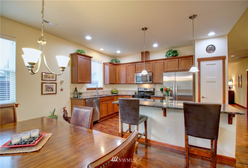 926 Chestnut, Mount Vernon, Washington 98274, 3 Bedrooms Bedrooms, ,1 BathroomBathrooms,Residential,For Sale,Montreaux Phase 1,Chestnut,NWM1871962