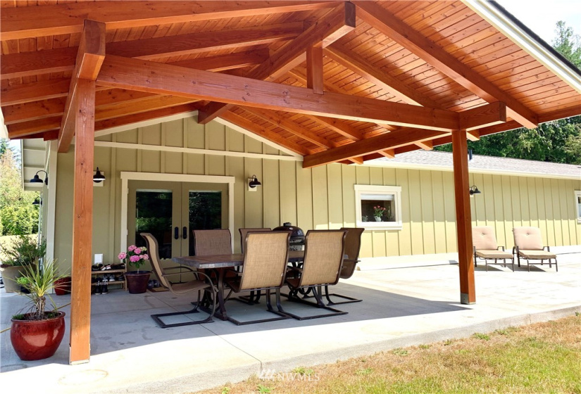 555 Petrich, Friday Harbor, Washington 98250, 3 Bedrooms Bedrooms, ,1 BathroomBathrooms,Residential,For Sale,Bridle Trails Estates,Petrich,NWM1872664