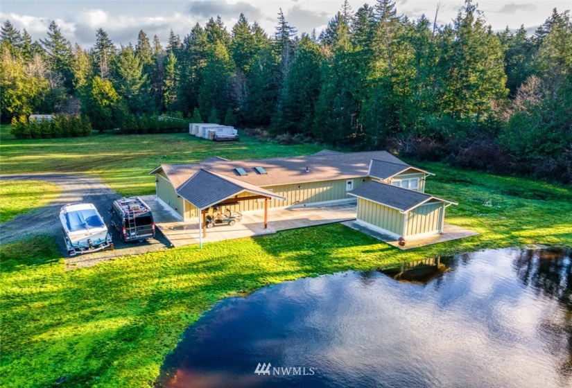 555 Petrich, Friday Harbor, Washington 98250, 3 Bedrooms Bedrooms, ,1 BathroomBathrooms,Residential,For Sale,Bridle Trails Estates,Petrich,NWM1872664