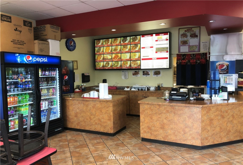 3729 College Way, Mount Vernon, Washington 98273, ,Business Opportunity,For Sale,College Way,NWM1867167