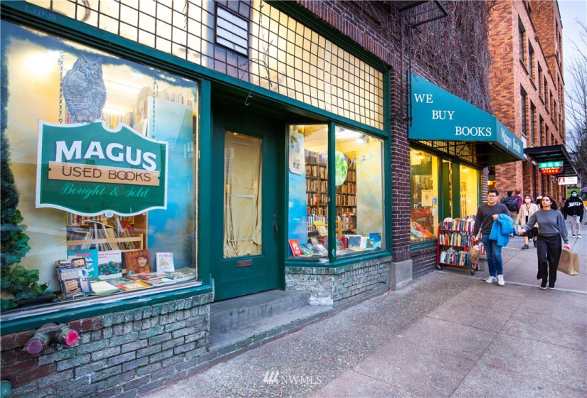 4750 University, Seattle, Washington 98105, ,Residential Income,For Sale,University Heights Add,University,NWM1872358