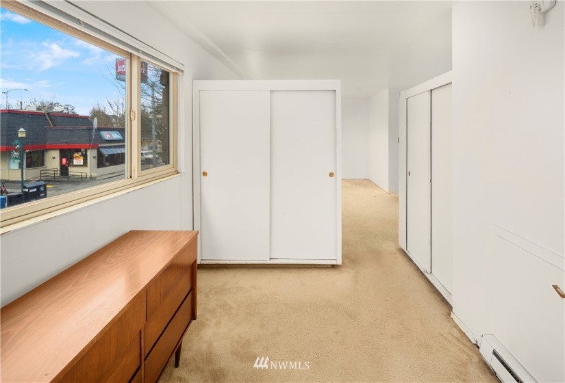 4750 University, Seattle, Washington 98105, ,Residential Income,For Sale,University Heights Add,University,NWM1872358