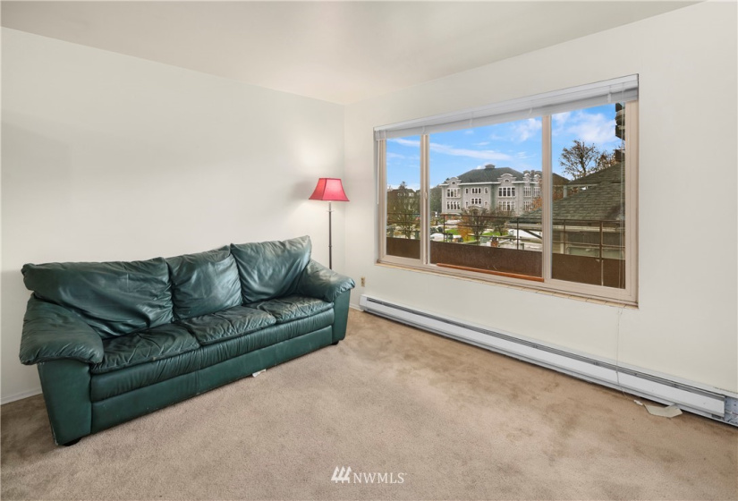 4750 University, Seattle, Washington 98105, ,Residential Income,For Sale,University Heights Add,University,NWM1872358