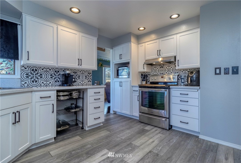328 10th, Milton-Freewater, Oregon 97862, 4 Bedrooms Bedrooms, ,1 BathroomBathrooms,Residential,For Sale,10th,NWM1872702