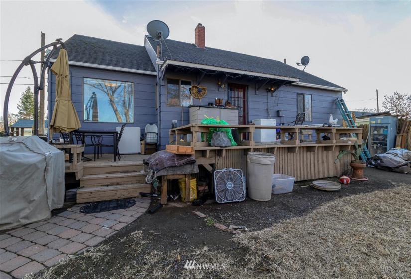 328 10th, Milton-Freewater, Oregon 97862, 4 Bedrooms Bedrooms, ,1 BathroomBathrooms,Residential,For Sale,10th,NWM1872702
