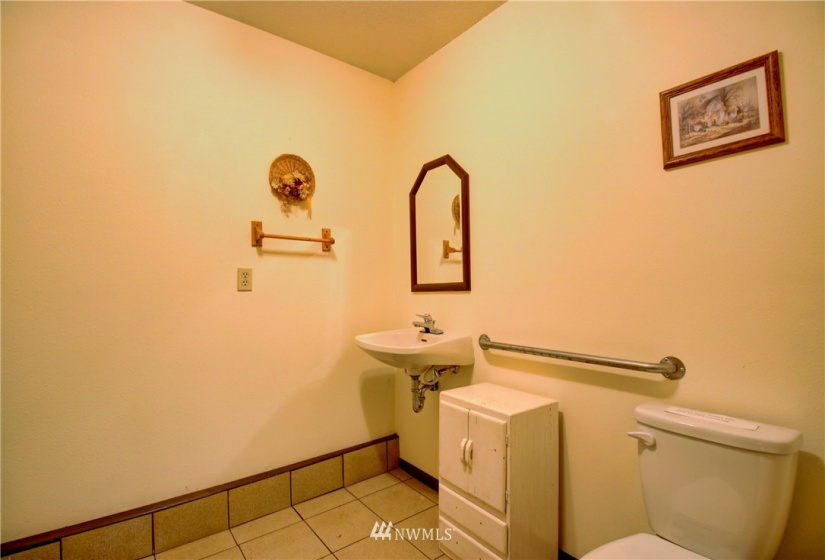 1502 Hoehn, Sedro Woolley, Washington 98284, ,Commercial Sale,For Sale,Hoehn,NWM1872264