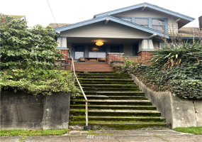 4545 5th, Seattle, Washington 98105, 3 Bedrooms Bedrooms, ,1 BathroomBathrooms,Residential,For Sale,15/59,5th,NWM1871174