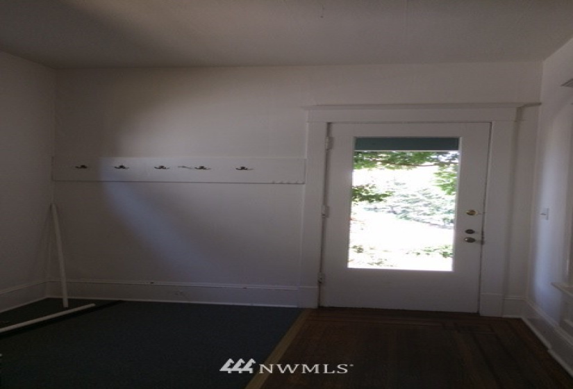 4539 5th, Seattle, Washington 98105, 4 Bedrooms Bedrooms, ,1 BathroomBathrooms,Residential,For Sale,15/59,5th,NWM1871150