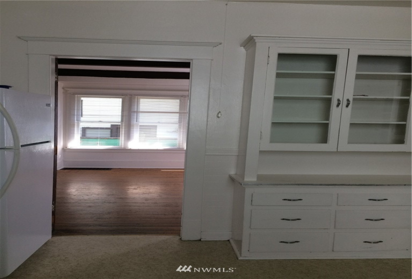 4539 5th, Seattle, Washington 98105, 4 Bedrooms Bedrooms, ,1 BathroomBathrooms,Residential,For Sale,15/59,5th,NWM1871150
