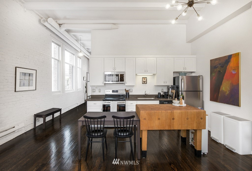 80 Jackson, Seattle, Washington 98104, 1 Bedroom Bedrooms, ,Residential Lease,For Rent,Jackson,NWM1872885