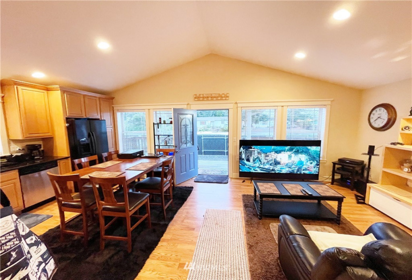 191 Ocean Shores, Ocean Shores, Washington 98569, 2 Bedrooms Bedrooms, ,1 BathroomBathrooms,Residential,For Sale,2,Ocean Shores,NWM1872959