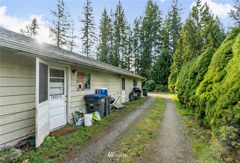 19521 Jordan, Arlington, Washington 98223, ,Residential Income,For Sale,Osborn Condo,Jordan,NWM1872251
