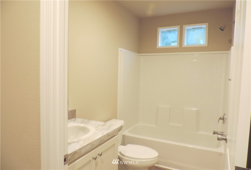 1112 Long, Centralia, Washington 98531, 3 Bedrooms Bedrooms, ,1 BathroomBathrooms,Manufactured In Park,For Sale,Long,NWM1873039