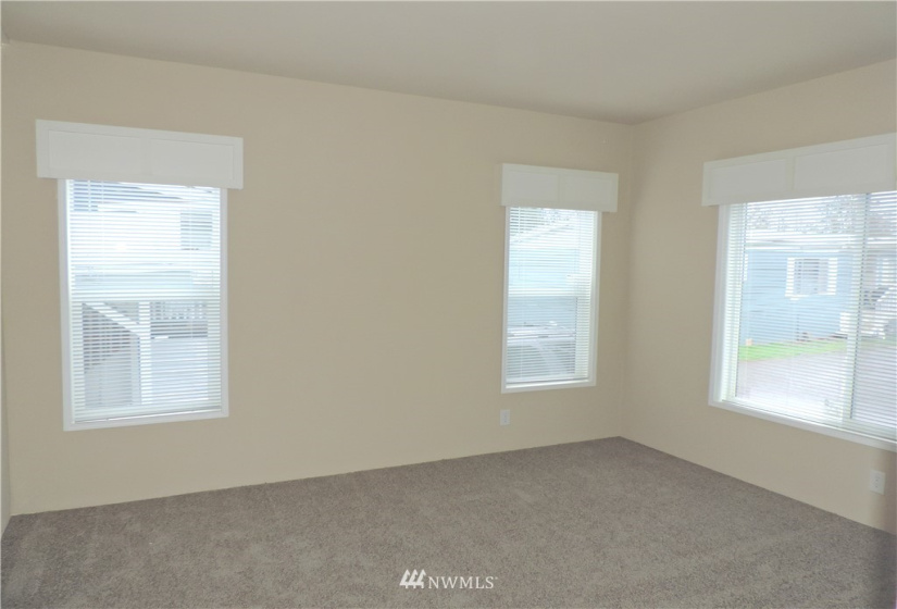 1112 Long, Centralia, Washington 98531, 3 Bedrooms Bedrooms, ,1 BathroomBathrooms,Manufactured In Park,For Sale,Long,NWM1873039