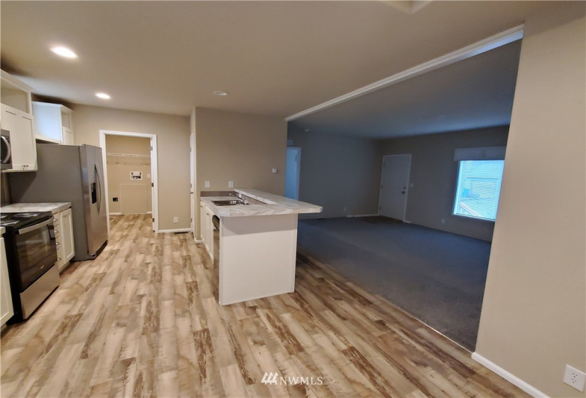 1112 Long, Centralia, Washington 98531, 3 Bedrooms Bedrooms, ,1 BathroomBathrooms,Manufactured In Park,For Sale,Long,NWM1873039