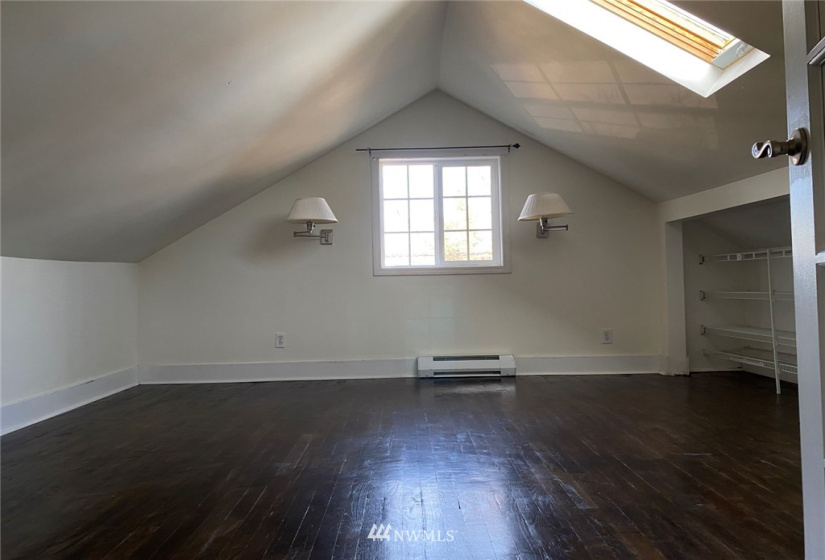 517 High, Bremerton, Washington 98337, 6 Bedrooms Bedrooms, ,1 BathroomBathrooms,Residential Lease,For Rent,High,NWM1873030