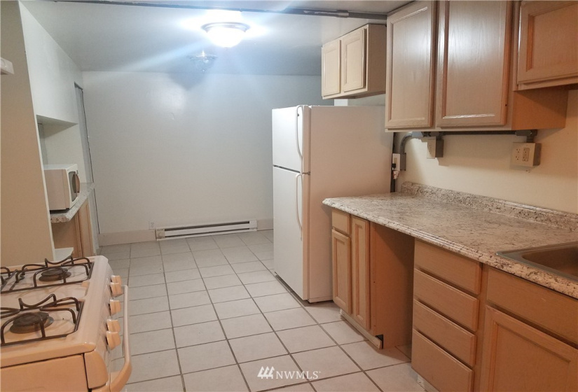 517 High, Bremerton, Washington 98337, 6 Bedrooms Bedrooms, ,1 BathroomBathrooms,Residential Lease,For Rent,High,NWM1873030