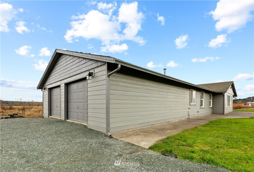 12112 Roosevelt Rd, Snohomish, Washington 98290, 5 Bedrooms Bedrooms, ,3 BathroomsBathrooms,Residential,For Sale,Roosevelt Rd,NWM1872873