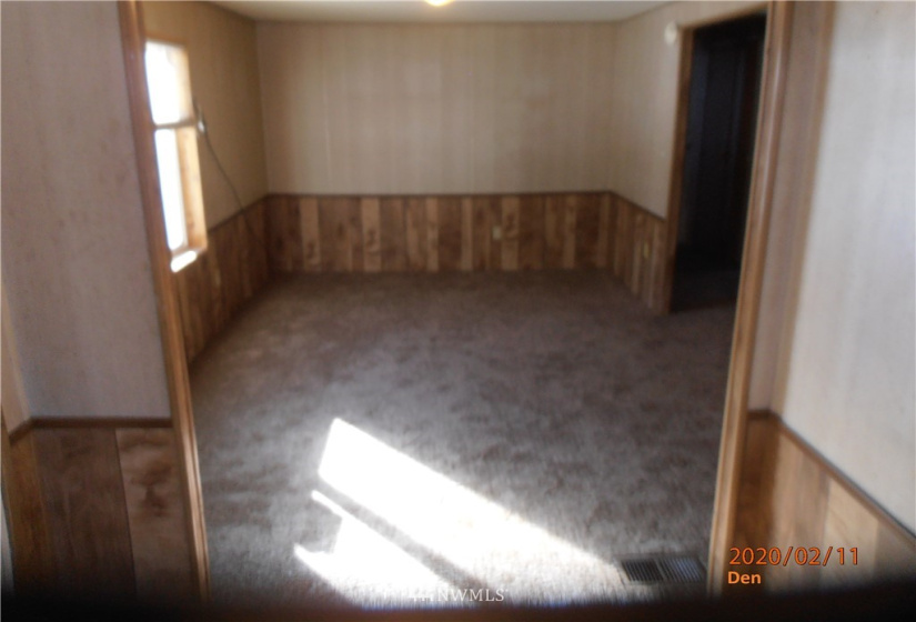 68 Tamarack, Tonasket, Washington 98855, 2 Bedrooms Bedrooms, ,2 BathroomsBathrooms,Residential,For Sale,Round Lake SUBD,Tamarack,NWM1873243