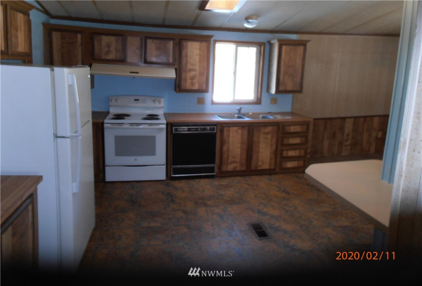 68 Tamarack, Tonasket, Washington 98855, 2 Bedrooms Bedrooms, ,2 BathroomsBathrooms,Residential,For Sale,Round Lake SUBD,Tamarack,NWM1873243