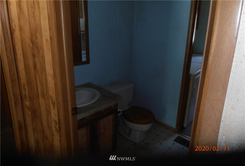 68 Tamarack, Tonasket, Washington 98855, 2 Bedrooms Bedrooms, ,2 BathroomsBathrooms,Residential,For Sale,Round Lake SUBD,Tamarack,NWM1873243