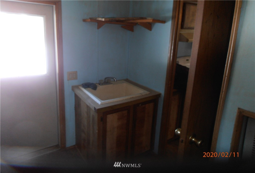 68 Tamarack, Tonasket, Washington 98855, 2 Bedrooms Bedrooms, ,2 BathroomsBathrooms,Residential,For Sale,Round Lake SUBD,Tamarack,NWM1873243
