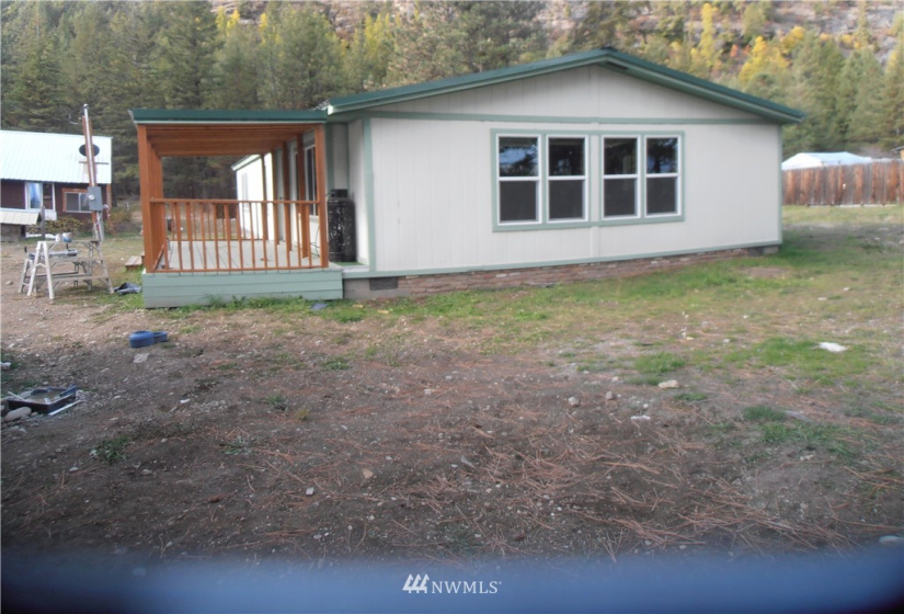 68 Tamarack, Tonasket, Washington 98855, 2 Bedrooms Bedrooms, ,2 BathroomsBathrooms,Residential,For Sale,Round Lake SUBD,Tamarack,NWM1873243