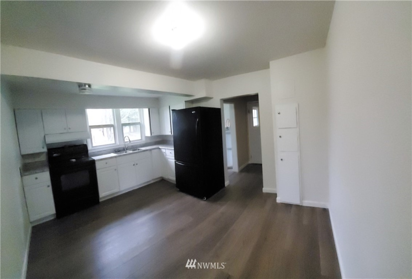 112 Market, Bucoda, Washington 98530, 3 Bedrooms Bedrooms, ,1 BathroomBathrooms,Residential,For Sale,Market,NWM1871287