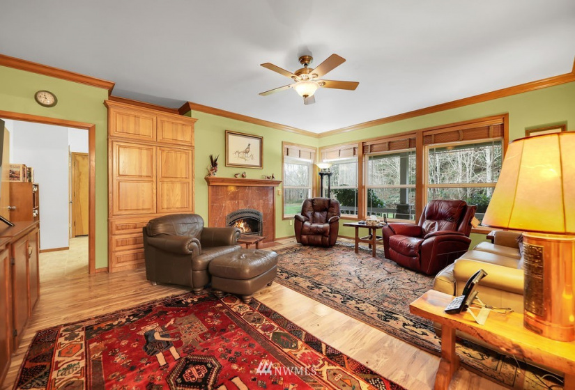 4001 139th, Snohomish, Washington 98290, 3 Bedrooms Bedrooms, ,3 BathroomsBathrooms,Residential,For Sale,139th,NWM1873024