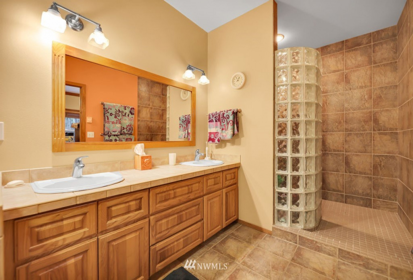 4001 139th, Snohomish, Washington 98290, 3 Bedrooms Bedrooms, ,3 BathroomsBathrooms,Residential,For Sale,139th,NWM1873024