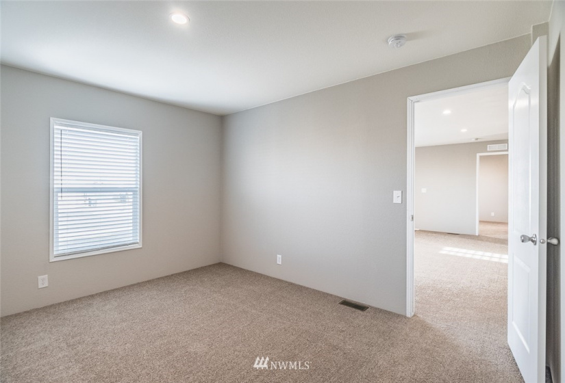 4727 Owens, Moses Lake, Washington 98837, 3 Bedrooms Bedrooms, ,2 BathroomsBathrooms,Manufactured In Park,For Sale,Owens,NWM1872970