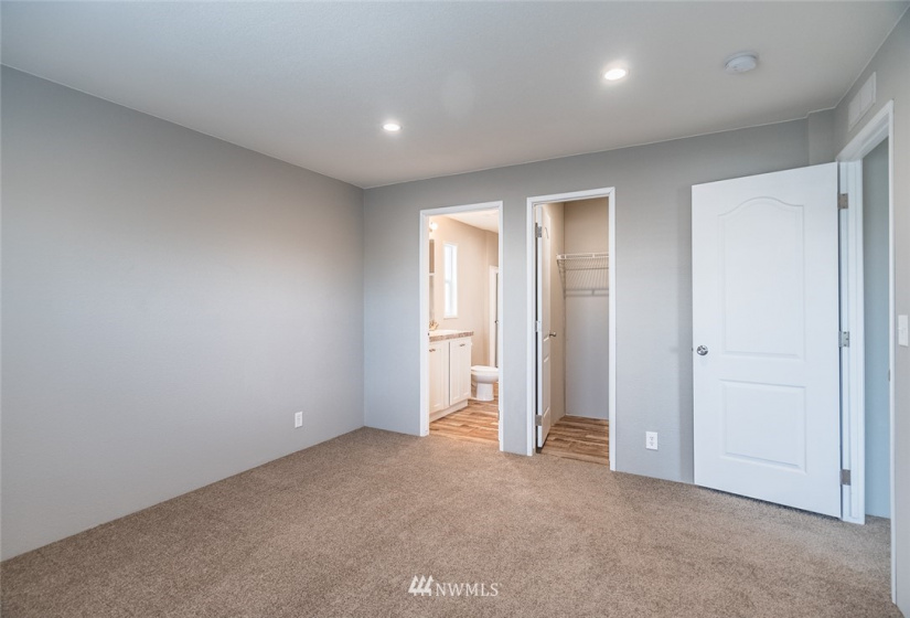 4727 Owens, Moses Lake, Washington 98837, 3 Bedrooms Bedrooms, ,2 BathroomsBathrooms,Manufactured In Park,For Sale,Owens,NWM1872970