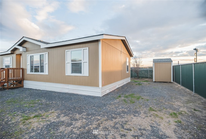 4727 Owens, Moses Lake, Washington 98837, 3 Bedrooms Bedrooms, ,2 BathroomsBathrooms,Manufactured In Park,For Sale,Owens,NWM1872970