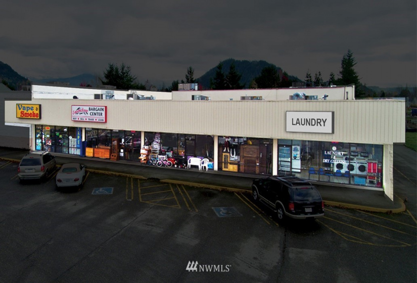 272 Roosevelt, Enumclaw, Washington 98022, ,Commercial Sale,For Sale,Roosevelt,NWM1873076