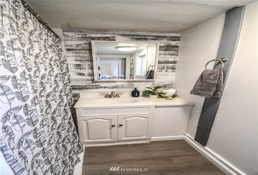 9211 Gravelly, Port Orchard, Washington 98367, 3 Bedrooms Bedrooms, ,1 BathroomBathrooms,Residential,For Sale,Gravelly,NWM1873419