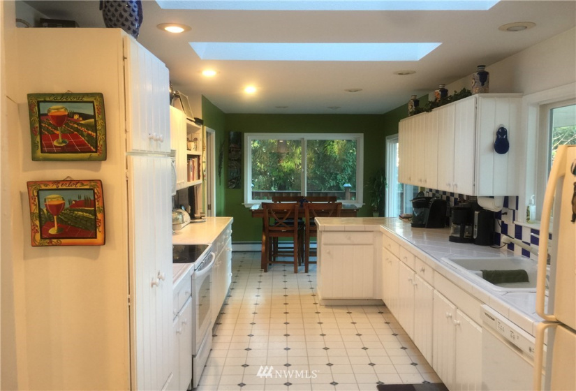 10806 Stedman, Olympia, Washington 98513, 5 Bedrooms Bedrooms, ,2 BathroomsBathrooms,Residential,For Sale,Tempo Lake Glade,Stedman,NWM1872221