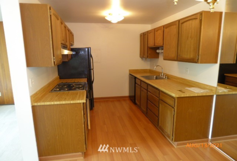 2500 81st, Mercer Island, Washington 98040, 2 Bedrooms Bedrooms, ,1 BathroomBathrooms,Residential Lease,For Rent,81st,NWM1873458