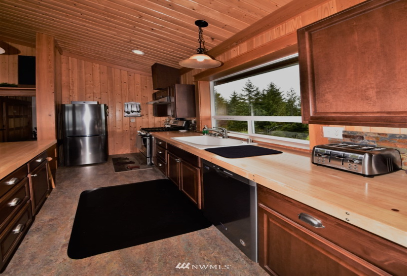 50 Jeanne Saeger, Shelton, Washington 98584, 2 Bedrooms Bedrooms, ,2 BathroomsBathrooms,Residential,For Sale,Jeanne Saeger,NWM1873530