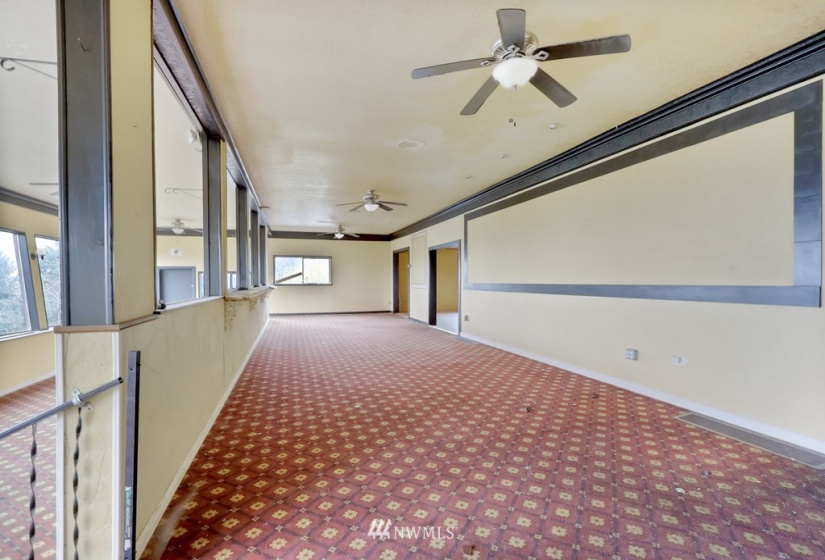 17136 410, Bonney Lake, Washington 98391, ,Residential Lease,For Rent,Winery Business Complex,410,NWM1873550