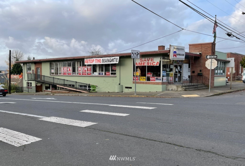 314 Academy, Kelso, Washington 98626, ,Commercial Sale,For Sale,Academy,NWM1873483