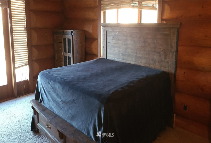 70 Crumbacher, Tonasket, Washington 98855, 2 Bedrooms Bedrooms, ,2 BathroomsBathrooms,Residential,For Sale,Westvue Ranchettes 2,Crumbacher,NWM1865163
