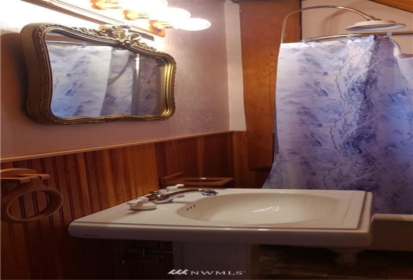 70 Crumbacher, Tonasket, Washington 98855, 2 Bedrooms Bedrooms, ,2 BathroomsBathrooms,Residential,For Sale,Westvue Ranchettes 2,Crumbacher,NWM1865163