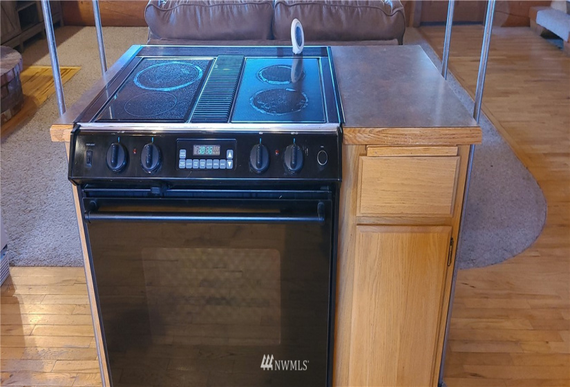 70 Crumbacher, Tonasket, Washington 98855, 2 Bedrooms Bedrooms, ,2 BathroomsBathrooms,Residential,For Sale,Westvue Ranchettes 2,Crumbacher,NWM1865163