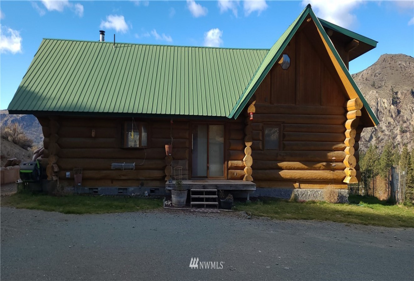 70 Crumbacher, Tonasket, Washington 98855, 2 Bedrooms Bedrooms, ,2 BathroomsBathrooms,Residential,For Sale,Westvue Ranchettes 2,Crumbacher,NWM1865163