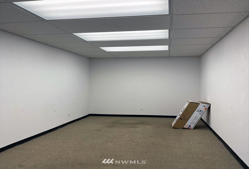380 Pioneer, Oak Harbor, Washington 98277, ,Commercial Sale,For Sale,Pioneer,NWM1870350