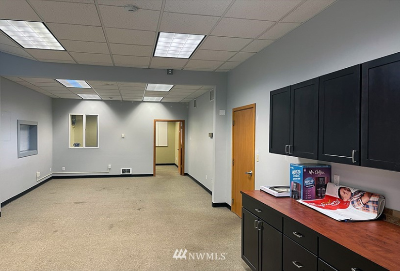380 Pioneer, Oak Harbor, Washington 98277, ,Commercial Sale,For Sale,Pioneer,NWM1870350