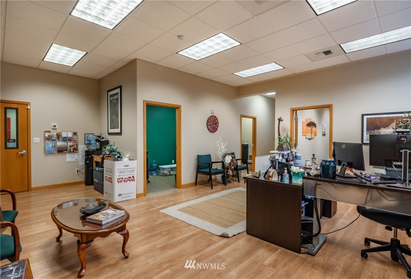 380 Pioneer, Oak Harbor, Washington 98277, ,Commercial Sale,For Sale,Pioneer,NWM1870350