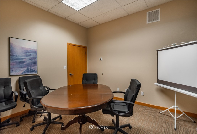 380 Pioneer, Oak Harbor, Washington 98277, ,Commercial Sale,For Sale,Pioneer,NWM1870350